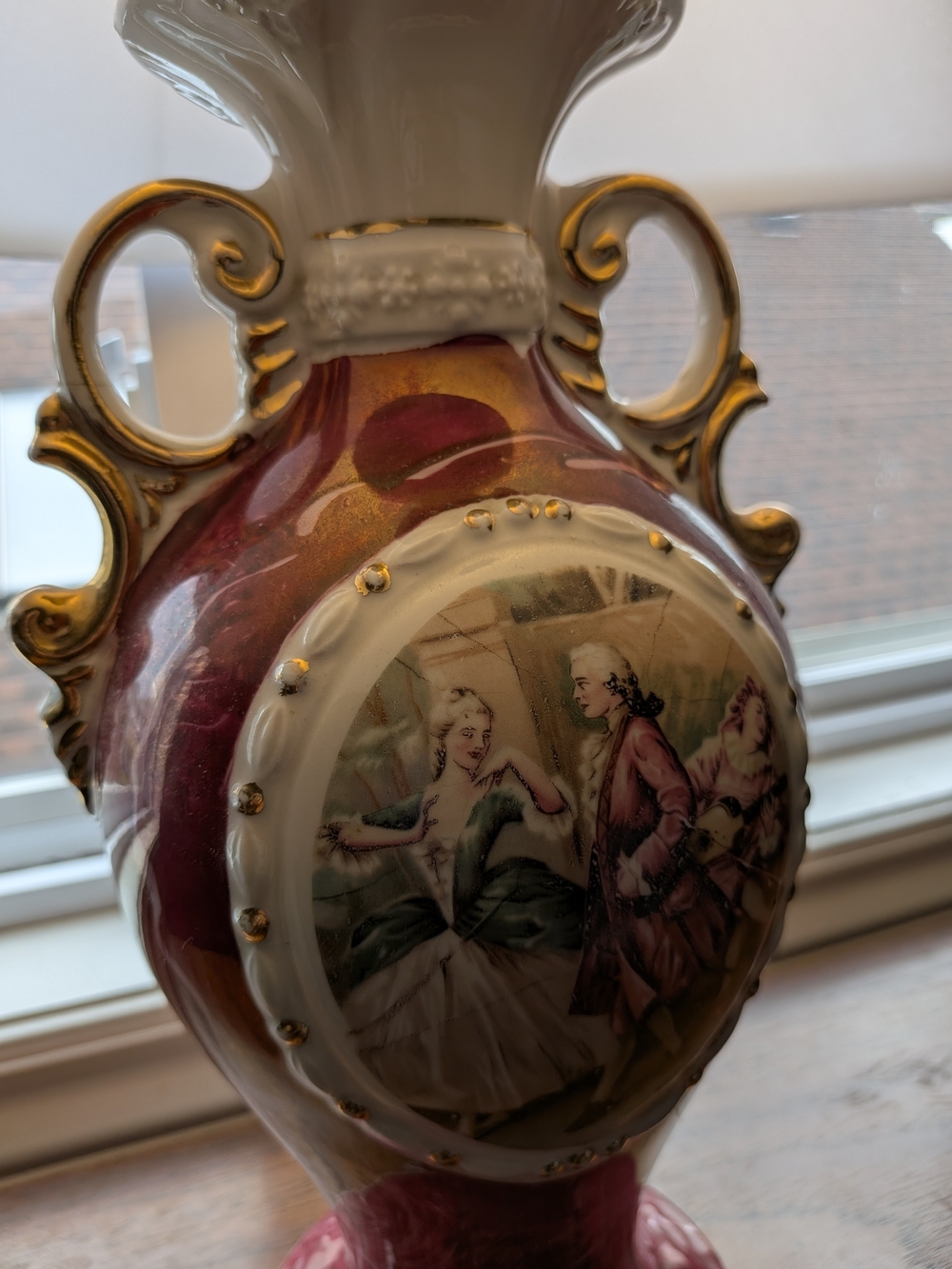 Mid-century Rococo Style Burgundy & Gold Porcelain Figural Urn Table Lamp - Picture 9 of 16